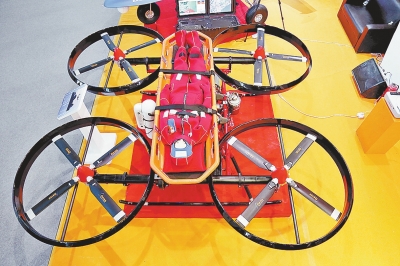 鄭州造世界首架長航時載人無人機亮相珠海航展，推動智能無人飛行器制造新突破